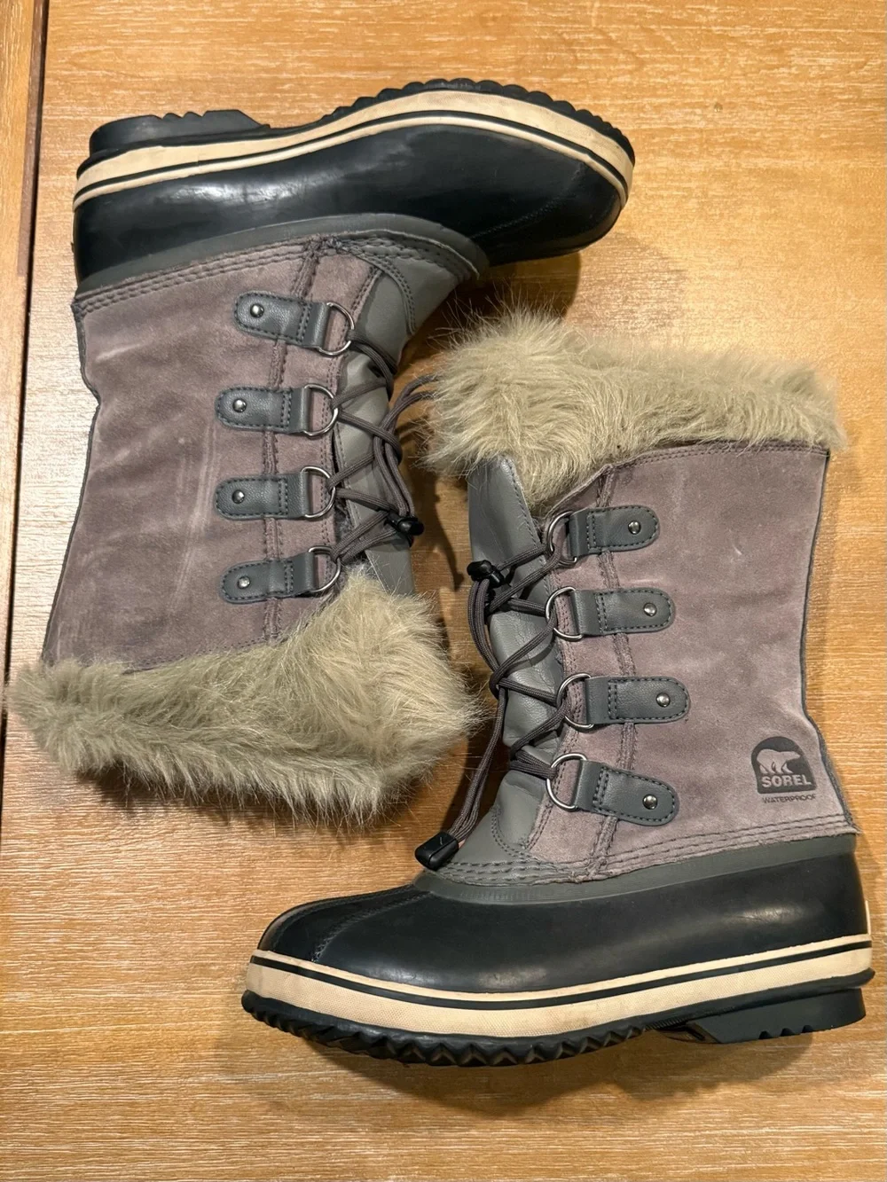 Sorel Youth Joan of Arctic Winter Boot Waterproof Insulated Quarry US 6 EU 38